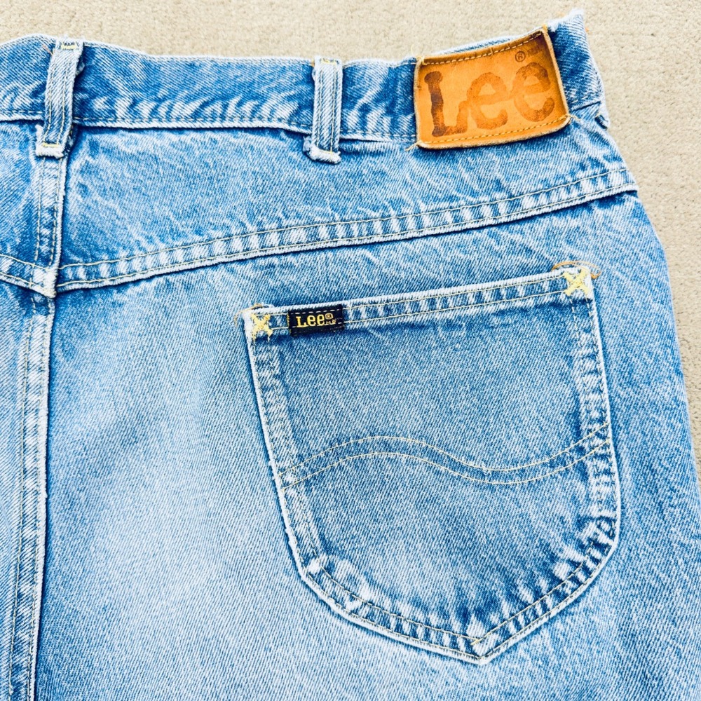 Vtg Lee Jeans Mens 40x34 (36x31.5) Blue Straight Leg Made in Canada Distressed